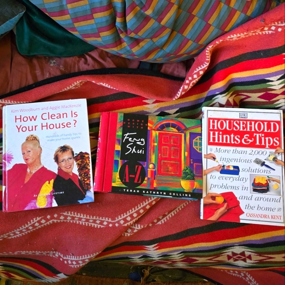 Lot of 3 Household Books - Feng Shui- DK hints tips + Cleaning House Kim Aggie - Picture 1 of 6